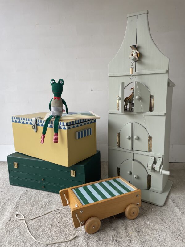 Vintage houten Pakhuis kleur mint
