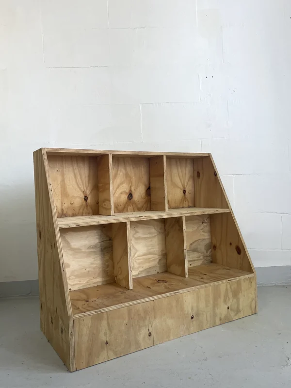 Open vakkenkast